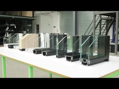 ผนังแยกกระจกสํานักงาน