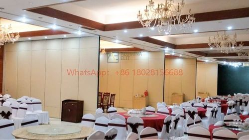 ข่าวบริษัทล่าสุดเกี่ยวกับ เพิ่มความยืดหยุ่นให้อาคารเก่า: การติดตั้งผนังแบบเคลื่อนย้ายได้ในพื้นที่ที่มีอยู่