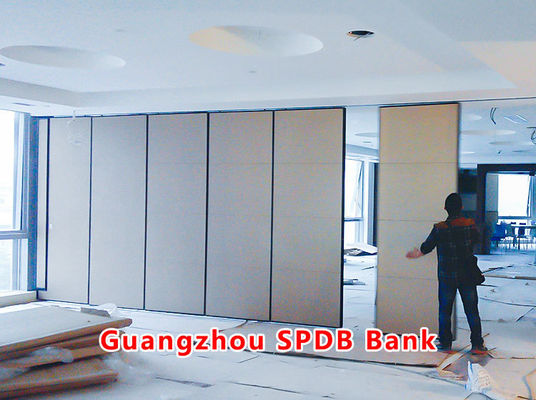 ราคาดี ธนาคารกวางเจา SPD | พาร์ทิชันผนังแบบเลื่อนได้และใช้งานได้จริง ความหนา 105 ซม. และค่า STC 42-56dB สำหรับห้องจัดเลี้ยงที่ใช้แผ่น MDF ออนไลน์