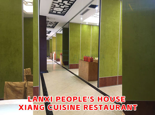 ราคาดี Aluminum Alloy Frame Operable Partition Wall System with Stc Rating 42-56dB and Fabric Surface Finishing ออนไลน์