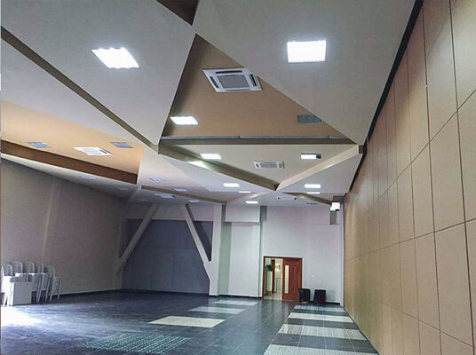 ราคาดี Portable Soundproof Movable Partition Wall with Dupont POM Rollers and Top and Bottom Jack Lifting ออนไลน์