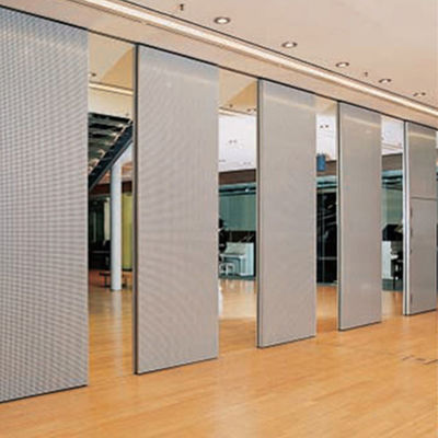 ราคาดี Customizable Soundproof Folding Partition Walls up to 56dB ออนไลน์