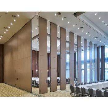 ศูนย์ประชุม สามารถใช้งานได้ ผนังแยก สามารถเคลื่อนย้ายได้ ป้องกันเสียง ด้วยผ้าอ่อน