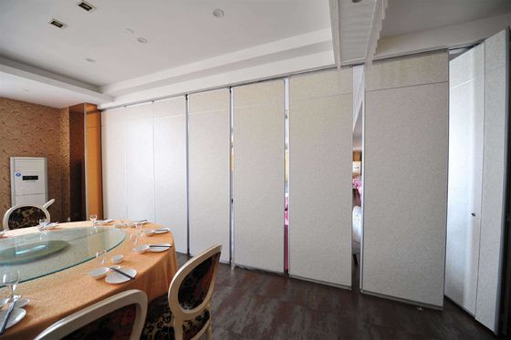 ผนังแยกที่เคลื่อนไหว MDF Melamine ปลายแผ่นสําหรับโรงแรม